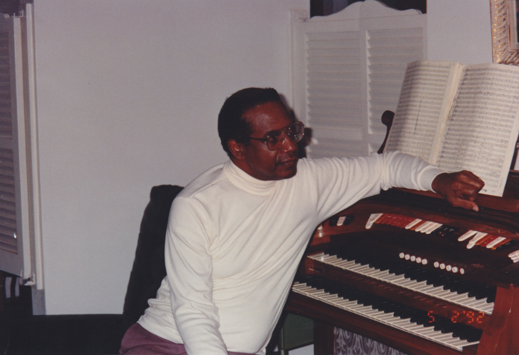 Picture from Gallery